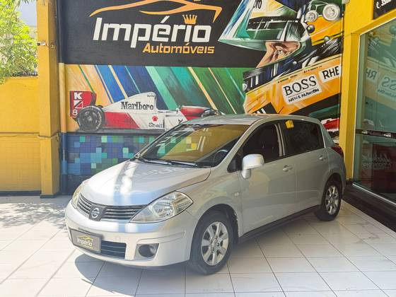 NISSAN TIIDA 1.8 S 16V GASOLINA 4P MANUAL